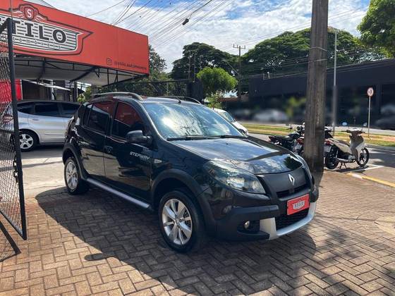 RENAULT SANDERO 1.6 STEPWAY 8V FLEX 4P MANUAL